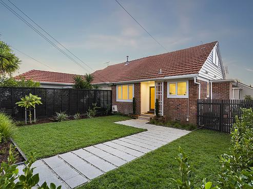 14 Seacombe Road, Point Chevalier