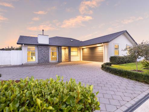 26 Tulip Drive, Cambridge