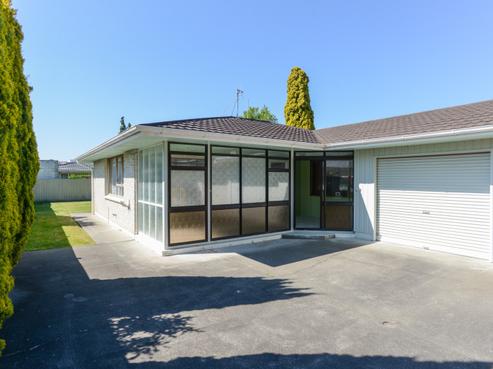 623 Roberts Street, Hastings