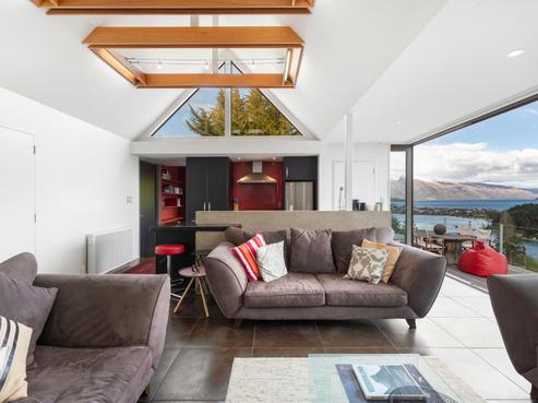 26 Panorama Terrace, Queenstown Central