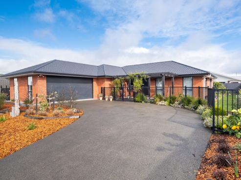 24 Grooby Place, Havelock North