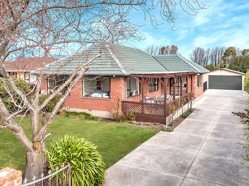 87 Englefield Road, Northwood