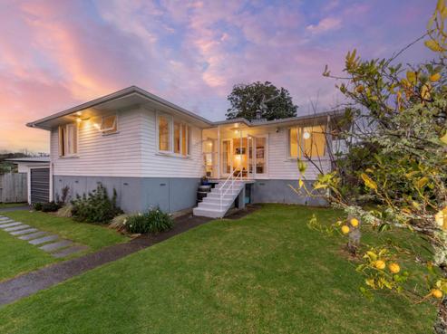 28 Nile Road, Kelston