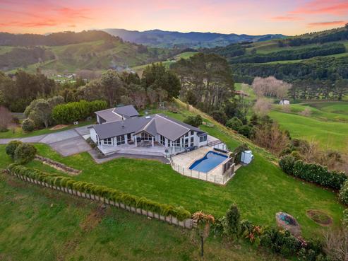 258A Trig Road North, Waihi