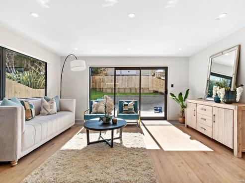 684A East Coast Road, Pinehill