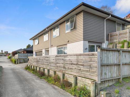 33 Jane Way, Hairini