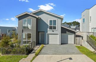 12 George McWhirter Avenue, Massey