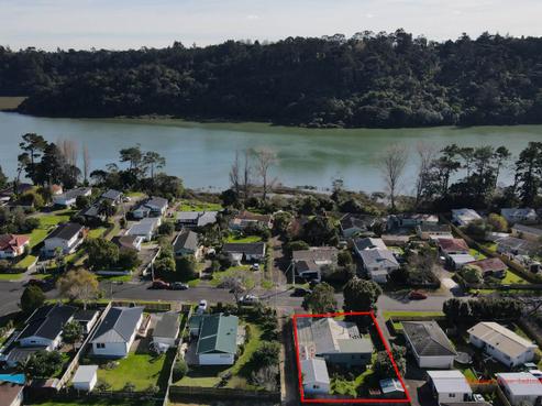 17 Ranch Avenue, Beach Haven