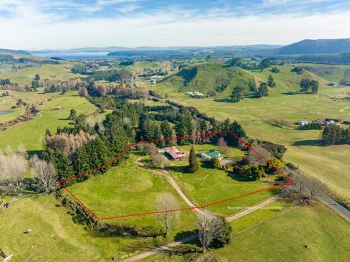 349 Whangamata Road, Kinloch