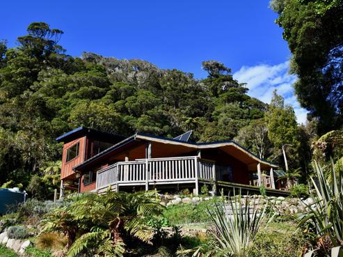 4456G Karamea Highway, Karamea