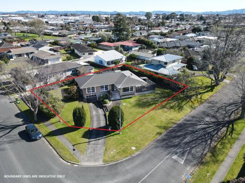 1 Dover Road, Saint Andrews