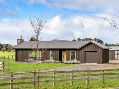 40 Flax Cutter Lane, Featherston