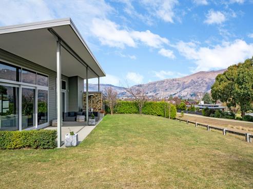 20 Greenbelt Place, Wanaka