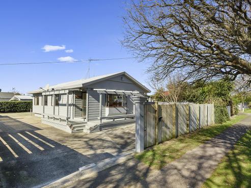 128 Galloway Street, Hamilton East