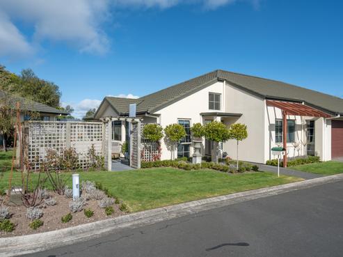 32 Lakeridge Close, Rangatira Park