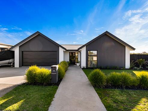 36 Mahutonga Avenue, Beachlands