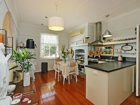 803 Willowpark Road North, Hastings