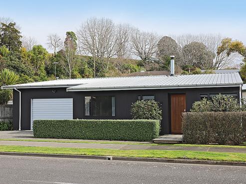 2 Toop Street, Havelock North