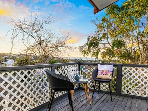 806B Whangaparaoa Road, Manly