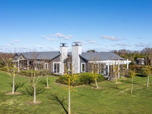 2/30 Lindsay Road, Waipukurau and Surrounds