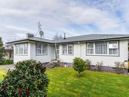 7 Churchill Crescent, Featherston