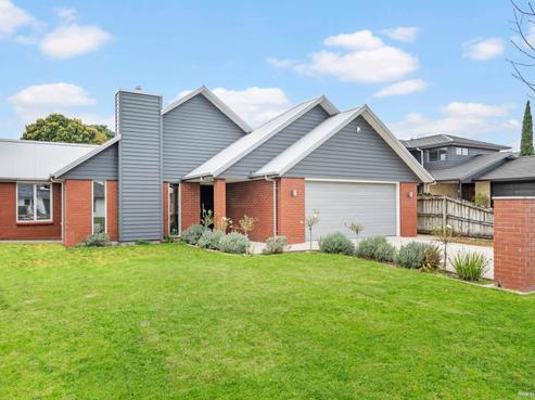 14 Cloverlea Place, Pukekohe