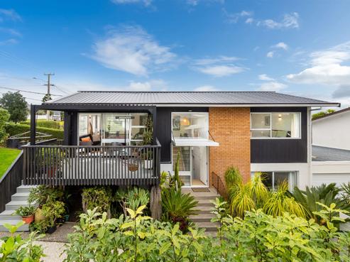 202 East Coast Road, Forrest Hill