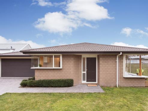 35B Oxley Avenue, Saint Albans