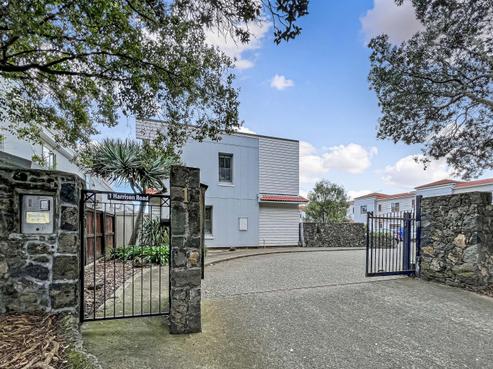 292 Great South Road, Takanini