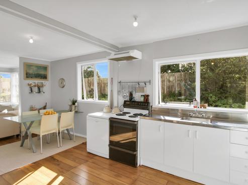 110 Park Avenue, Waitarere Beach