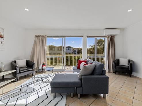 1/15 Andersons Road, Oteha
