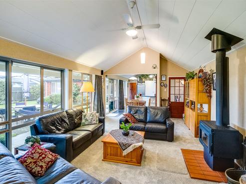 34 Meeanee Road, Taradale