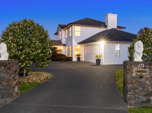 171 Sapphire Drive, Hairini