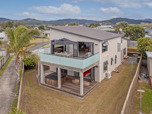 105 Totara Place, Matarangi