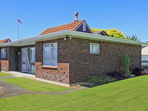 302B Grays Road, Saint Leonards
