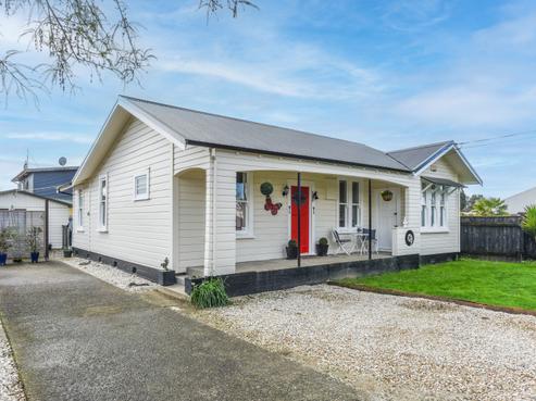 54 Pah Street, Motueka