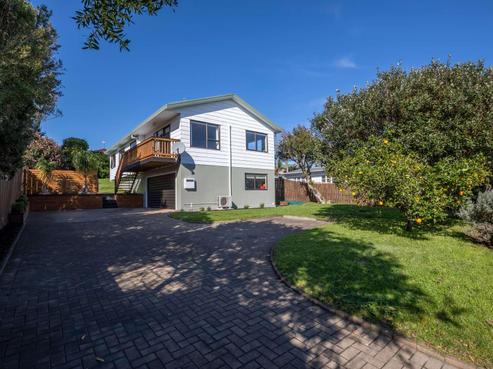 49 Riverside Drive, Waiuku