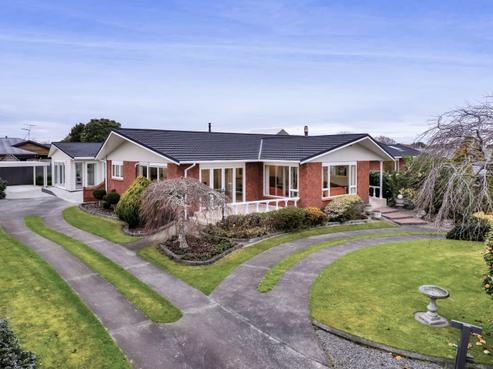24 Rata Street, Hawera