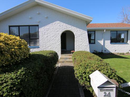 24 Sapphire Street, Casebrook