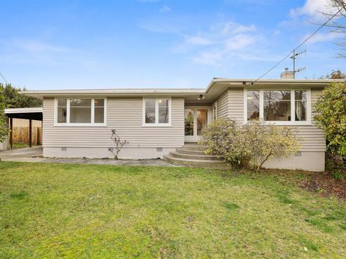 52 Mere Road, Taupo