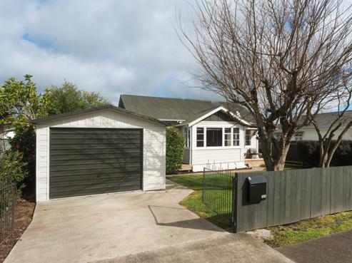 5 Poole Street, Feilding