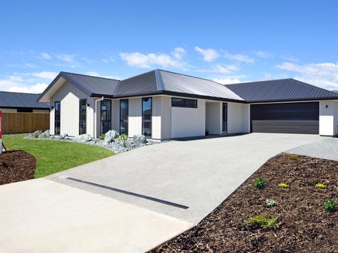 12 Carmine Crescent, Appleby