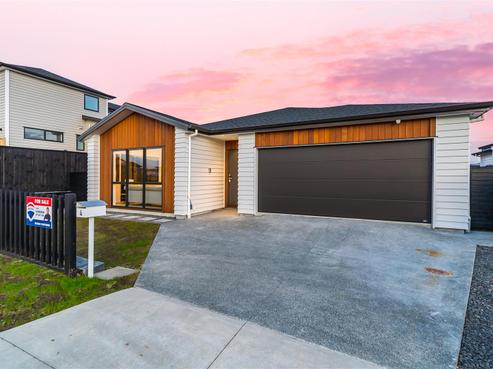 4 Edward Abell Street, Wainui