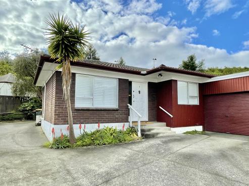 2/12 Montclair Rise, Browns Bay