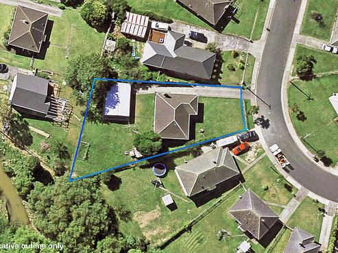 7 Clarkson Crescent, Otara