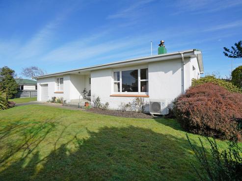 393 Saint Andrew Street, Glengarry