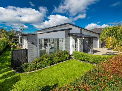 15 Harris Drive, Silverdale