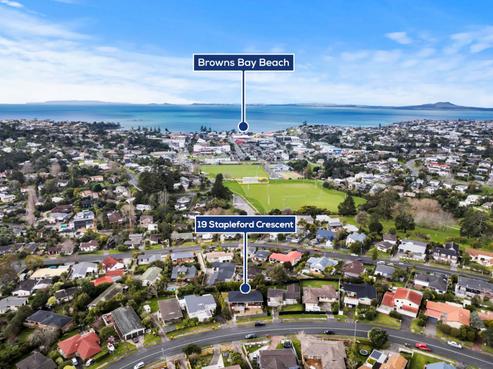 19 Stapleford Crescent, Browns Bay