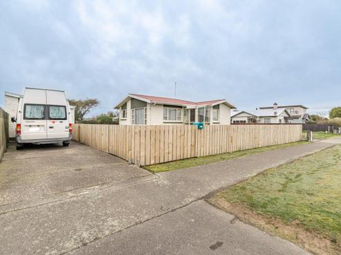 272 Nelson Street, Strathern