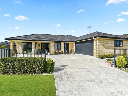 3 Peter Way Place, Deanwell